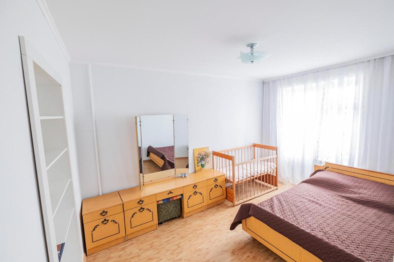 Apartment On Polevaya 44/12 Bohuslav エクステリア 写真