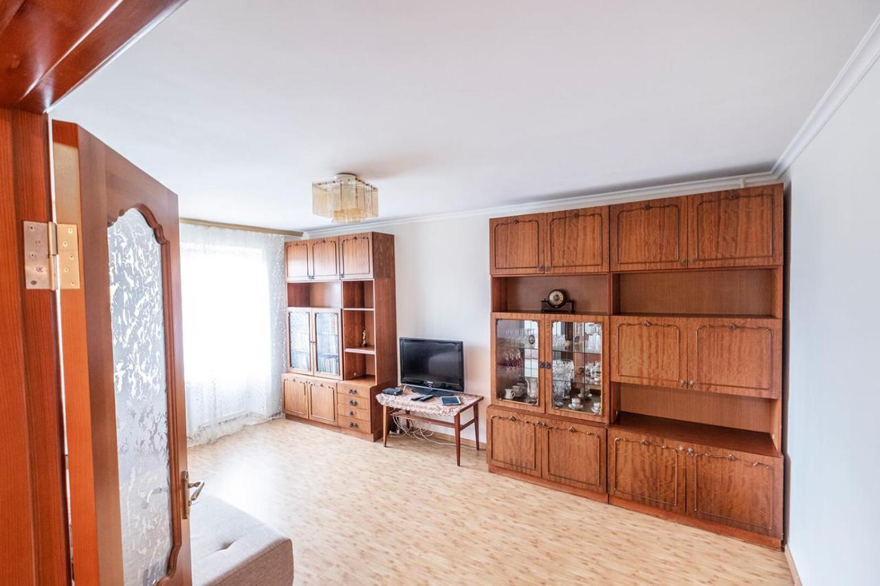 Apartment On Polevaya 44/12 Bohuslav エクステリア 写真